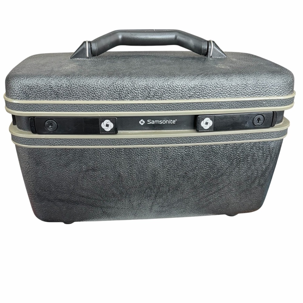 Samsonite Vintage Profile II Train Case Gray Luggage